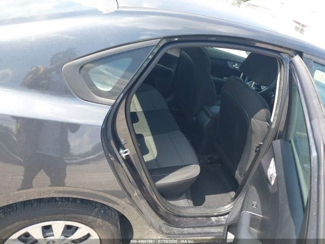 2024 KIA FORTE LX 8