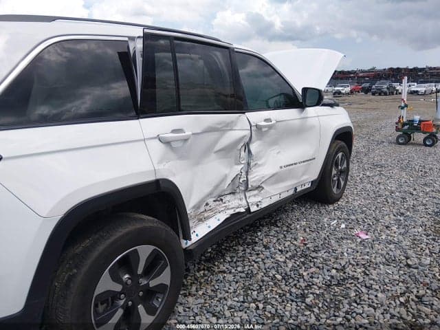 2024 JEEP GRAND CHEROKEE 4XE 6