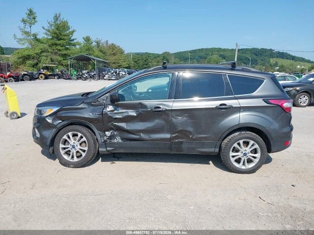 2018 FORD ESCAPE SE 14