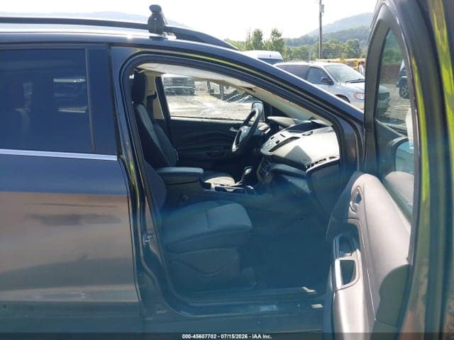 2018 FORD ESCAPE SE 5