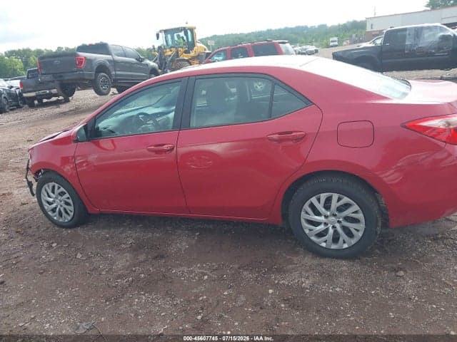 2017 TOYOTA COROLLA LE 14