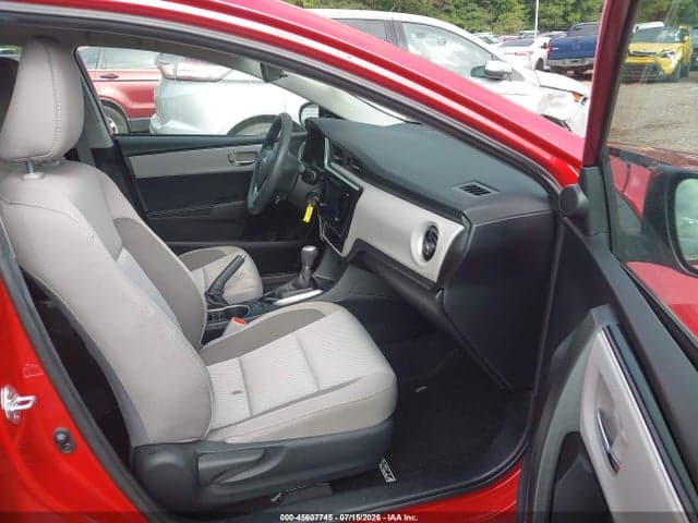 2017 TOYOTA COROLLA LE 5