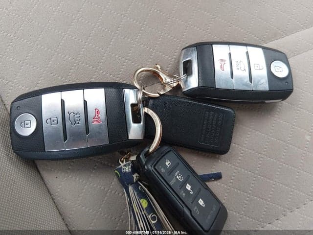 2020 KIA SORENTO 3.3L S 11