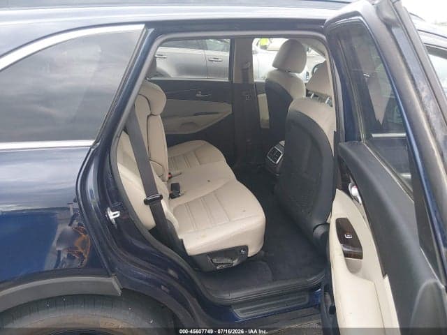 2020 KIA SORENTO 3.3L S 8
