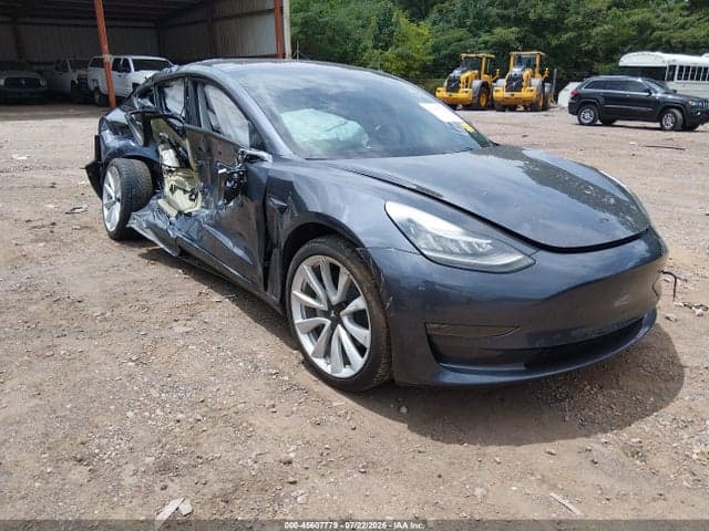 2018 TESLA MODEL 3 LONG RANGE/PERFORMANCE 1