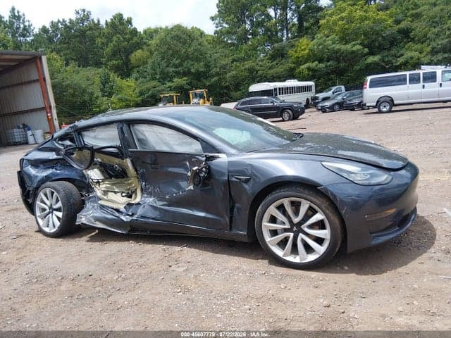 2018 TESLA MODEL 3 LONG RANGE/PERFORMANCE 13