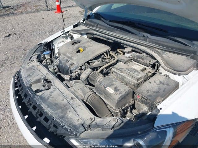 2017 HYUNDAI ELANTRA SE 10