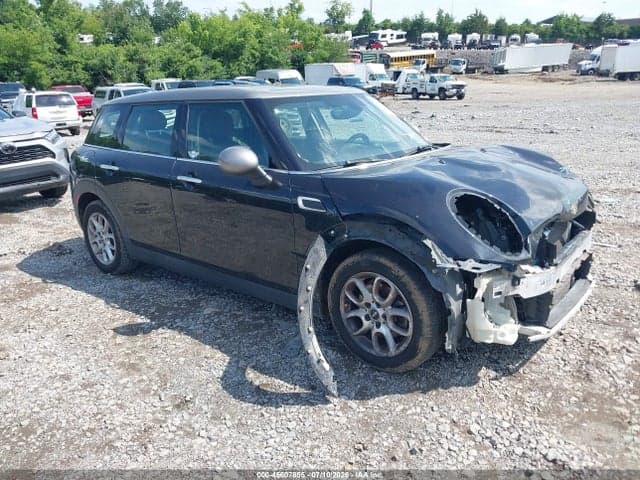 2017 MINI CLUBMAN COOPER 1