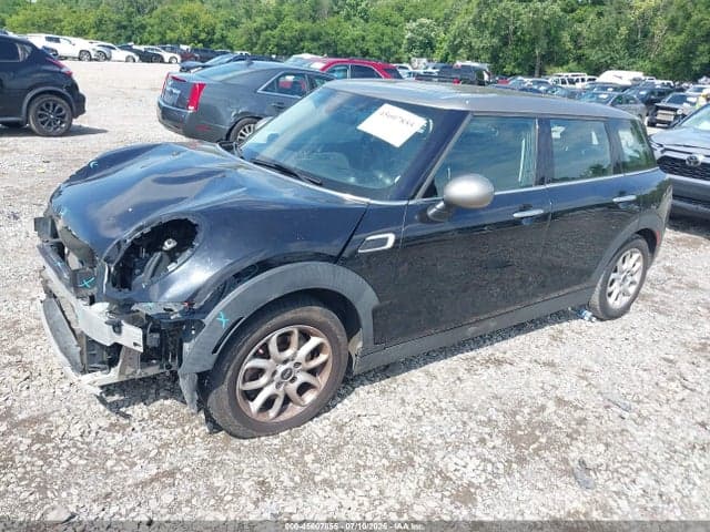 2017 MINI CLUBMAN COOPER 2