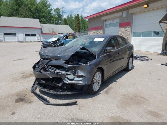 2017 FORD FOCUS TITANIUM 2