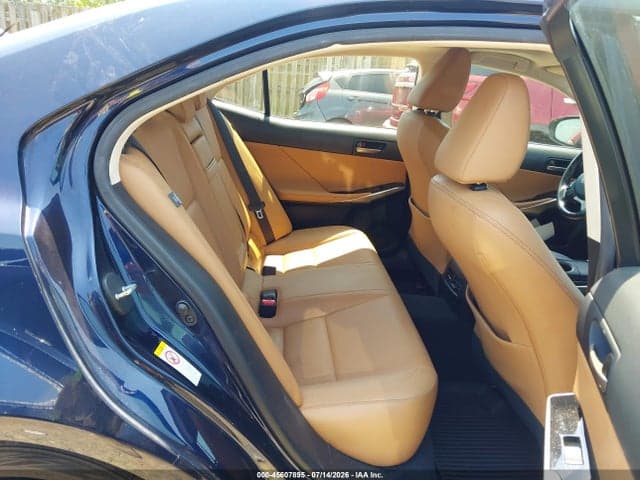 2017 LEXUS IS 300 8
