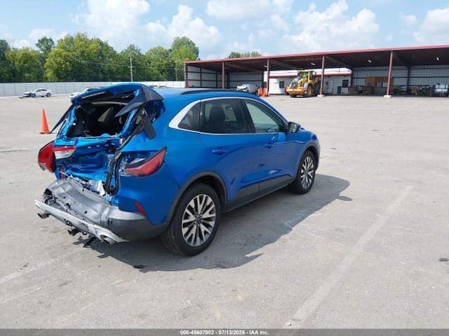 2020 FORD ESCAPE TITANIUM 4