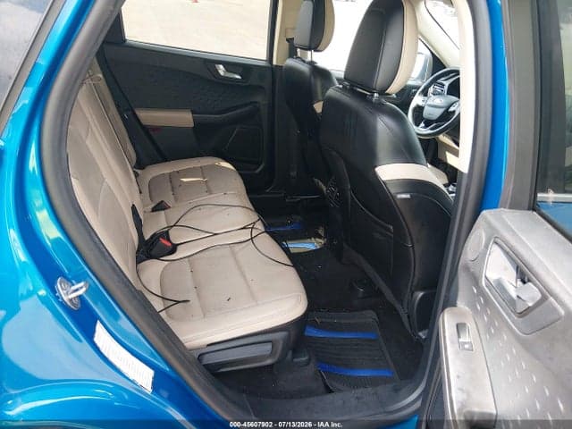2020 FORD ESCAPE TITANIUM 8
