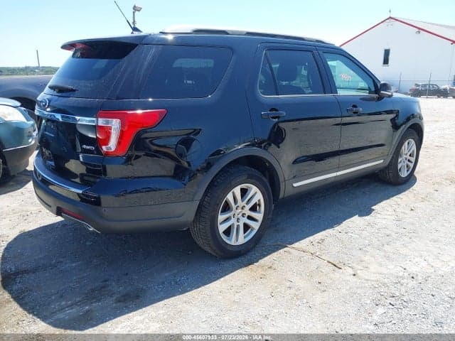 2018 FORD EXPLORER XLT 4