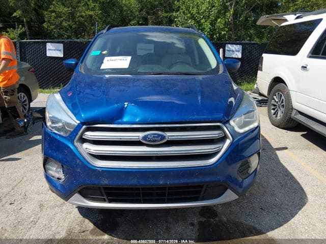 2017 FORD ESCAPE SE 12