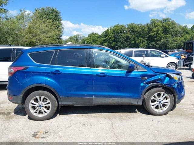 2017 FORD ESCAPE SE 13