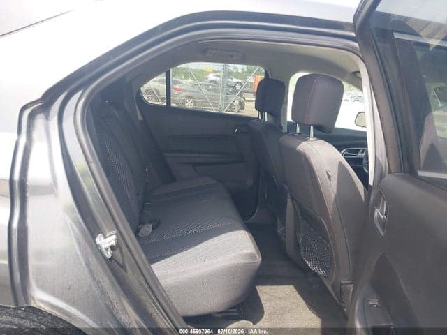 2017 CHEVROLET EQUINOX LS 8
