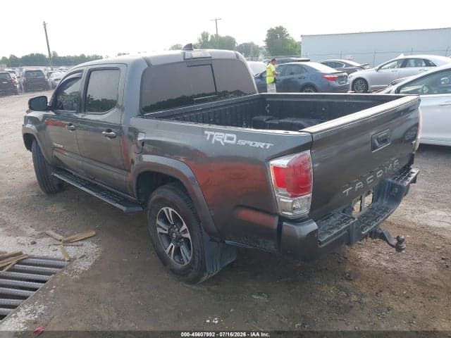 2017 TOYOTA TACOMA TRD SPORT 3
