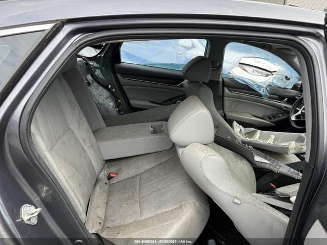 2018 HONDA ACCORD EX-L 2.0T 8