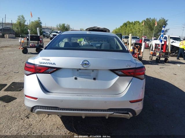 2022 NISSAN SENTRA SV XTRONIC CVT 16
