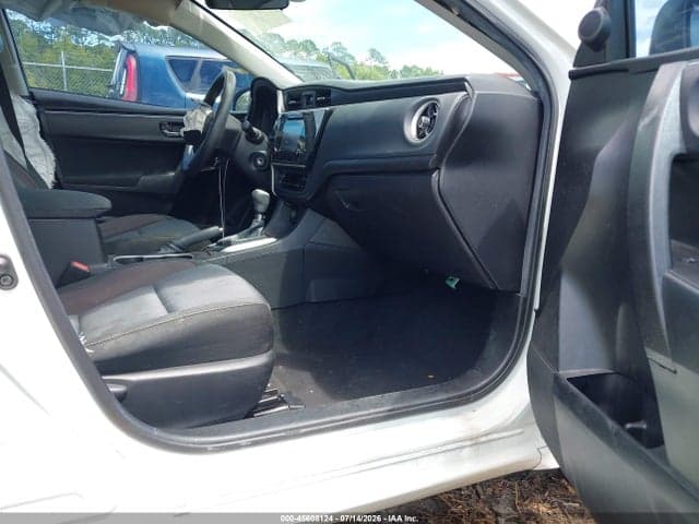 2018 TOYOTA COROLLA LE 5