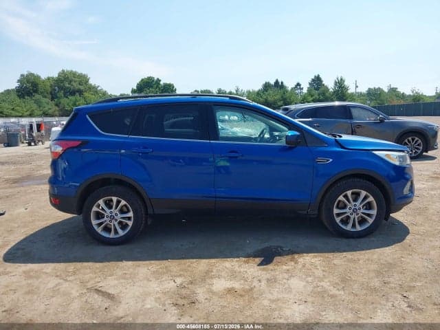 2017 FORD ESCAPE SE 14