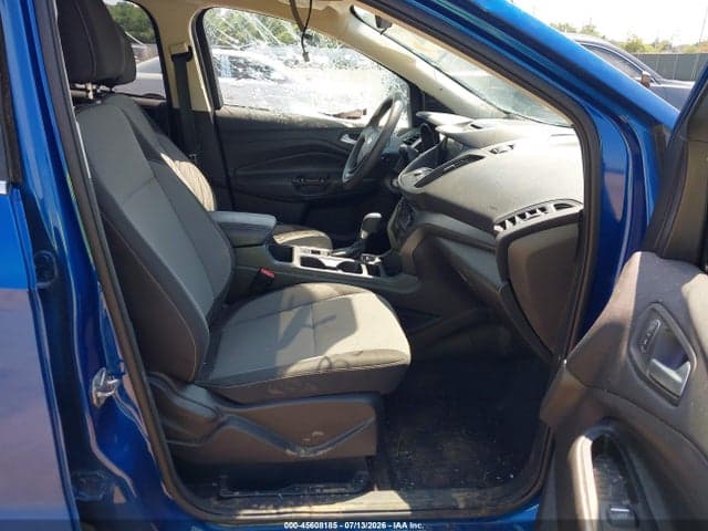 2017 FORD ESCAPE SE 5