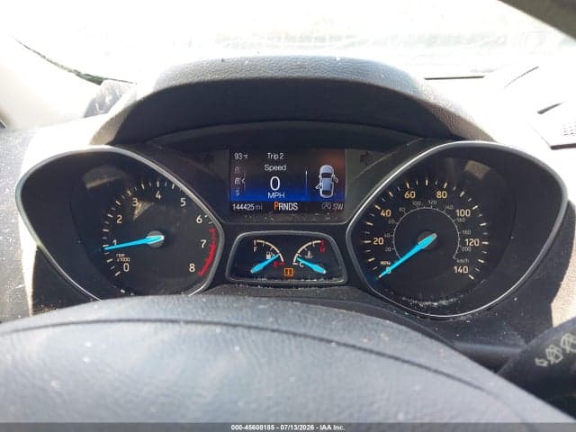 2017 FORD ESCAPE SE 7