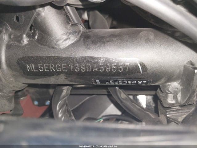 2025 KAWASAKI ER500 10