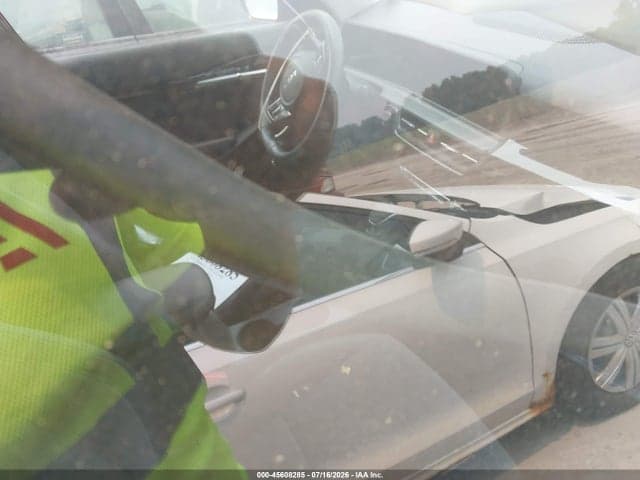 2025 KIA SELTOS S 5