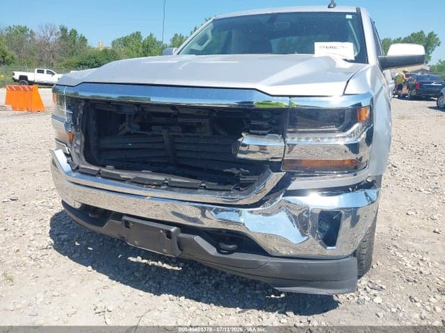 2017 CHEVROLET SILVERADO 1500 LT 6