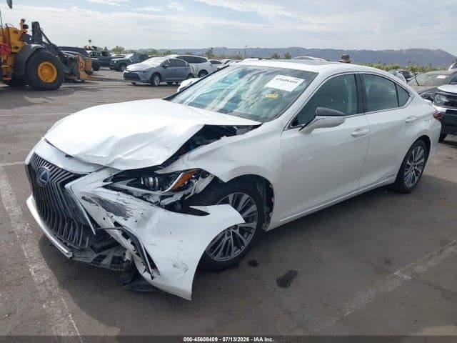 2019 LEXUS ES 300H 3