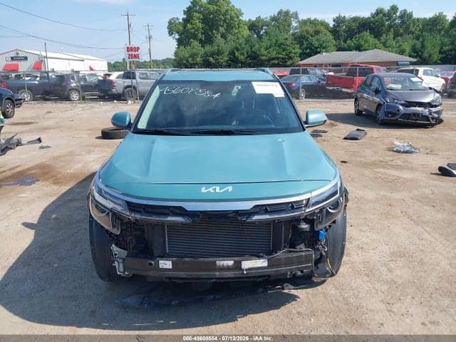 2024 KIA SELTOS EX 13