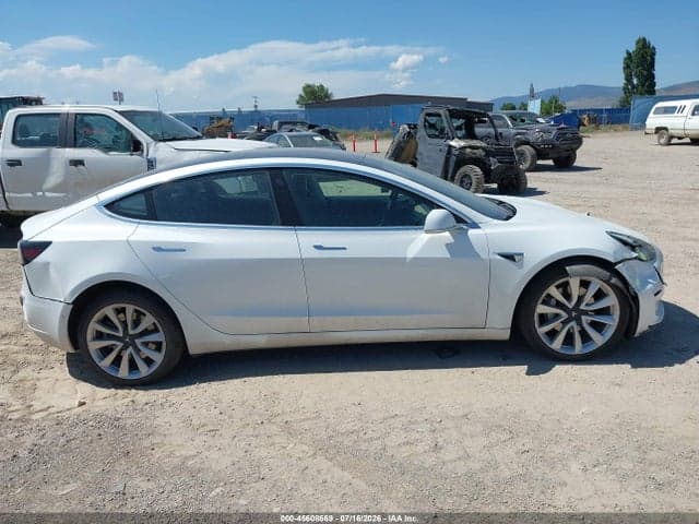 2018 TESLA MODEL 3 LONG RANGE/PERFORMANCE 13