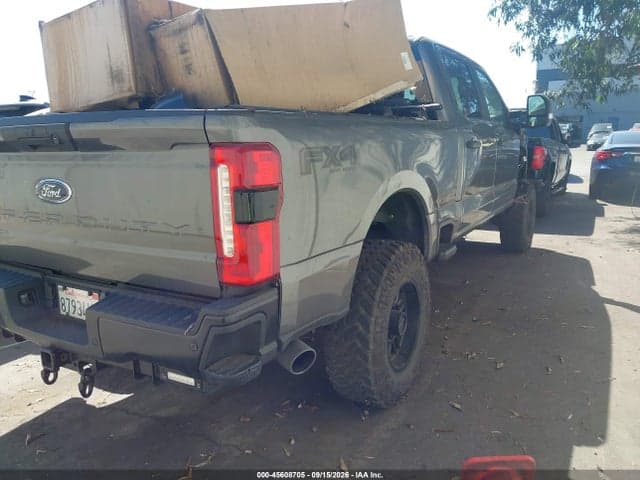 2023 FORD F-250 XL 4