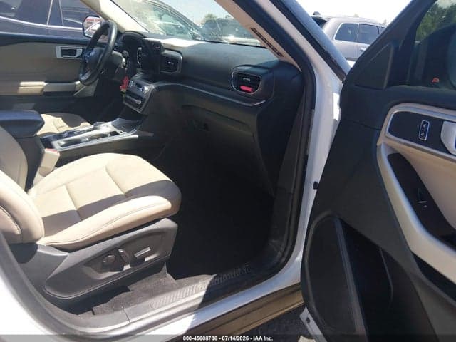 2023 FORD EXPLORER XLT 5