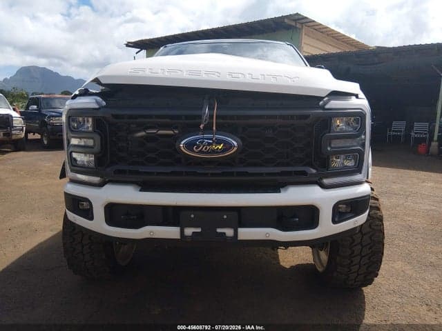2024 FORD F-250 LARIAT 12