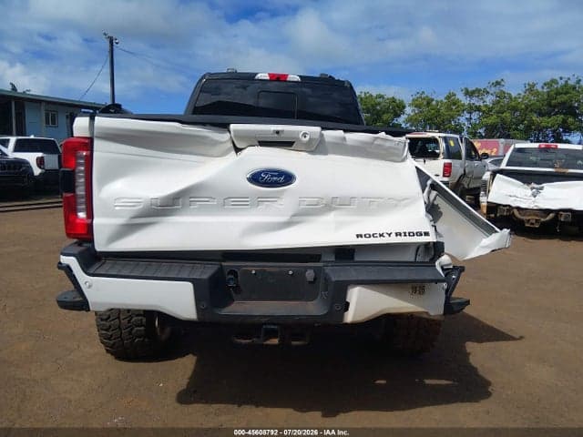 2024 FORD F-250 LARIAT 15