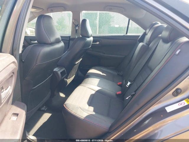 2017 TOYOTA CAMRY SE 8