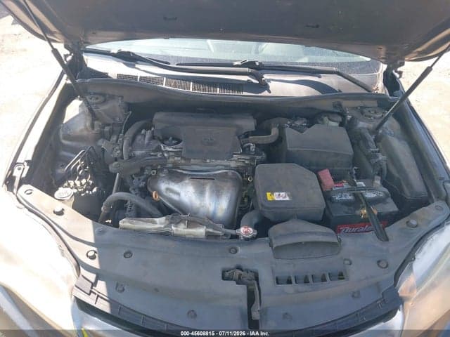 2017 TOYOTA CAMRY SE 10
