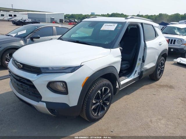 2021 CHEVROLET TRAILBLAZER AWD LT 2