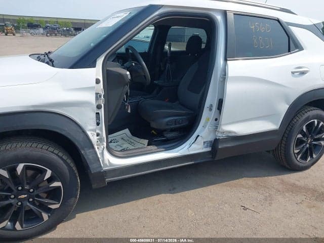 2021 CHEVROLET TRAILBLAZER AWD LT 6