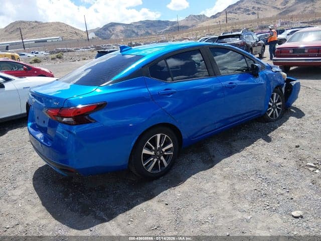 2021 NISSAN VERSA SV XTRONIC CVT 4