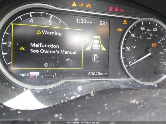 2021 NISSAN VERSA SV XTRONIC CVT 7