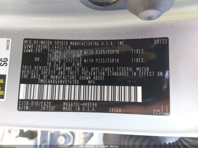 2022 TOYOTA COROLLA CROSS XLE 9