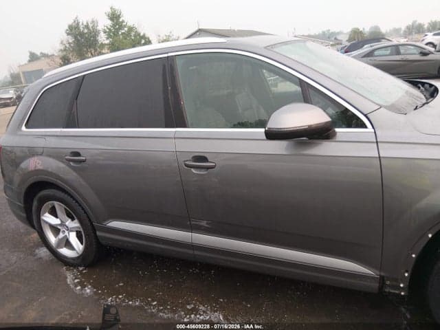 2017 AUDI Q7 3.0T PREMIUM 14
