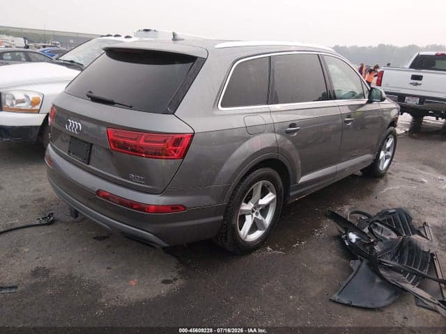 2017 AUDI Q7 3.0T PREMIUM 4