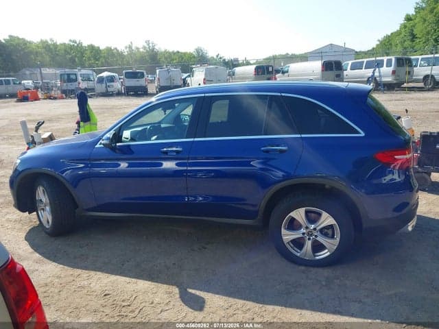 2017 MERCEDES-BENZ GLC 300 4MATIC 14