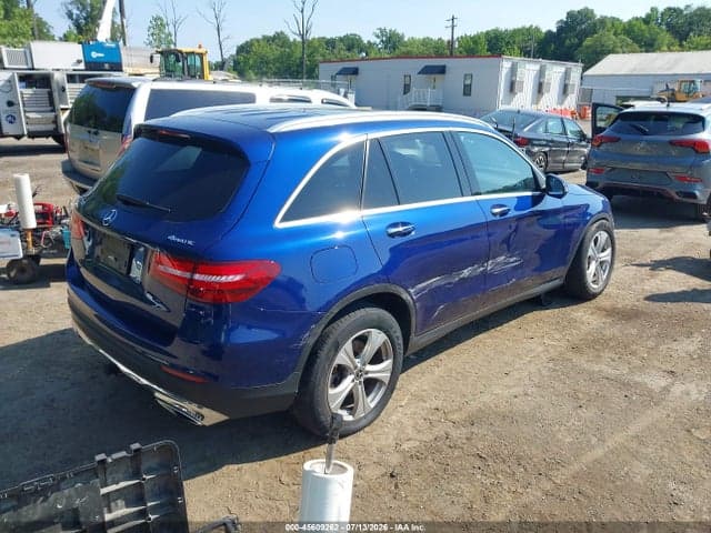 2017 MERCEDES-BENZ GLC 300 4MATIC 4