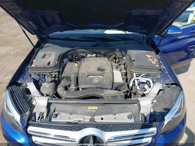 2017 MERCEDES-BENZ GLC 300 4MATIC 10